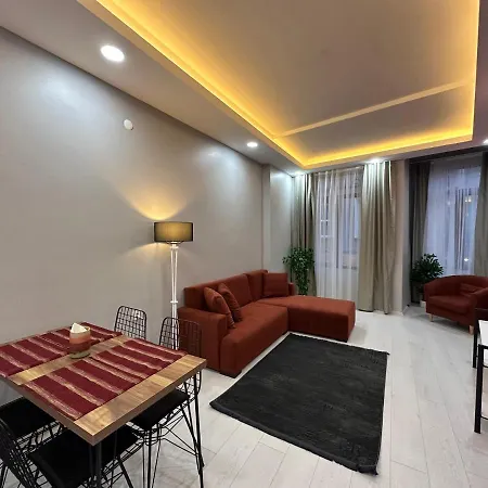 Homes Of No.23 * Istanboel