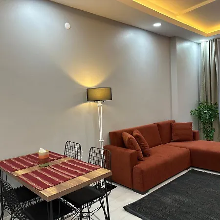 Daire Homes Of No.23 *